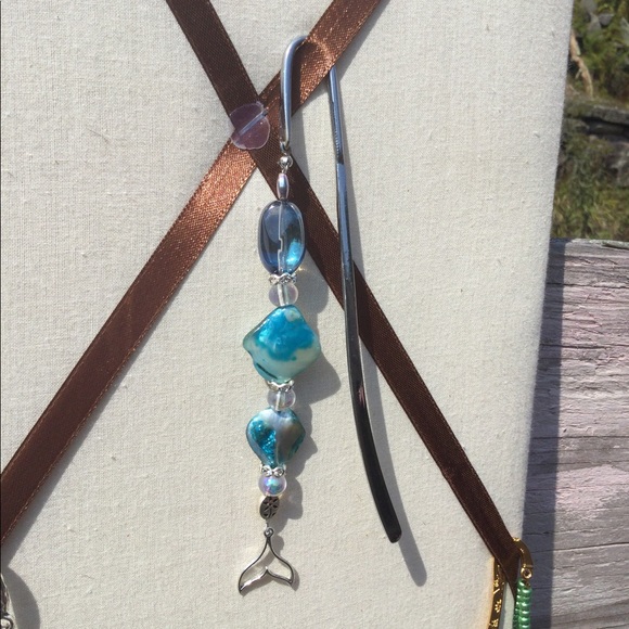 Bookmark - Picture 2 of 2